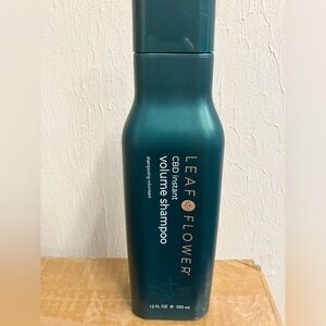 Leaf & Flower CBD volume shampoo